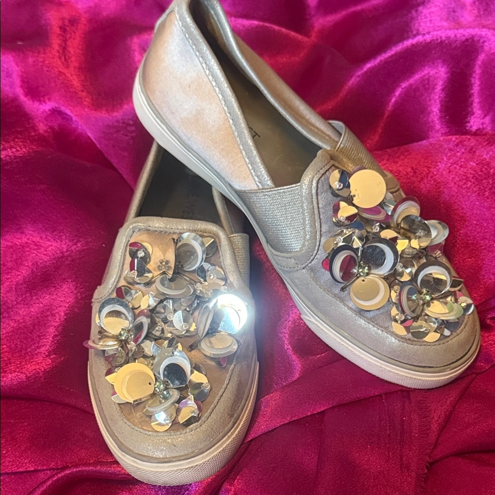 Nine West size 5.5 Embellished loafer Women Shoes